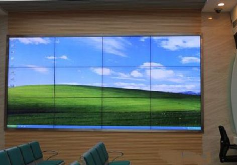 景谷液晶拼接屏的另类用法。